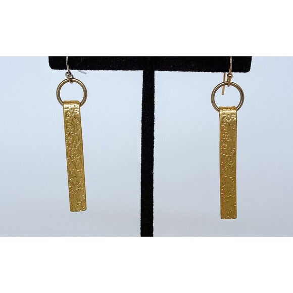 Chico's NWT Two Tone Floral Etched Dangle Earrings 2.5 in - Picture 6 of 7